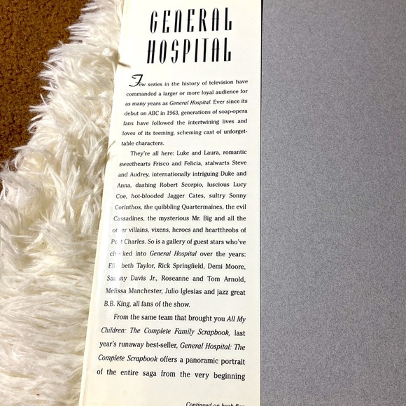 GENERAL HOSPITAL THE COMPLETE SCRAPBOOK by GARY WARNER 1995 HB EUC - Picture 2 of 15